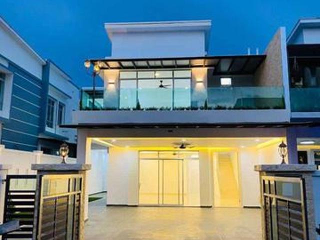 Residential House for sale in Sepang, Tanjong Sepat