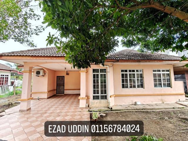 Bungalow for sale in Tanjong Sepat, Selangor