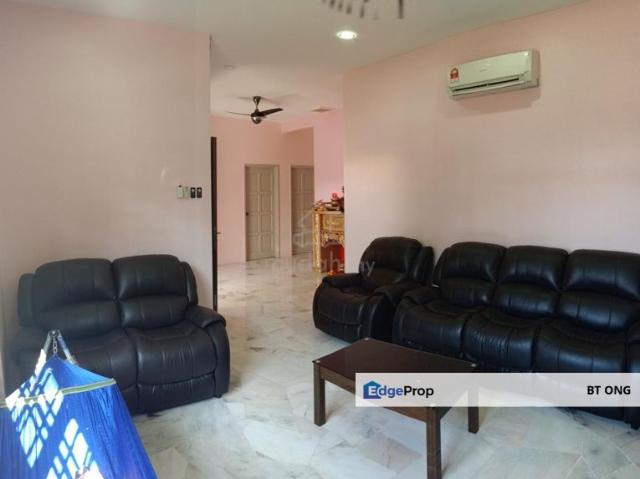 House for sale in Tanjong Sepat, Selangor