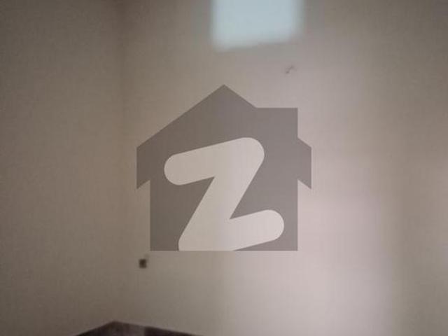 House for sale in Faisalabad, Islamabad Capital Territory