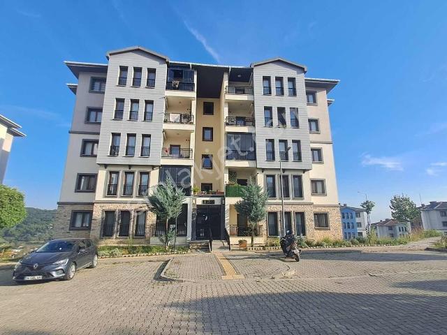 Baraj, İzmit içerisinde kiralık mülk
