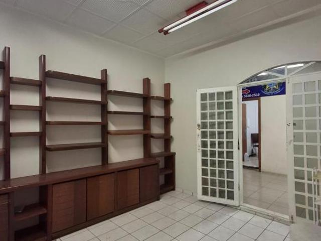 Ponto Comercial venda em SQN 303, Plano Piloto