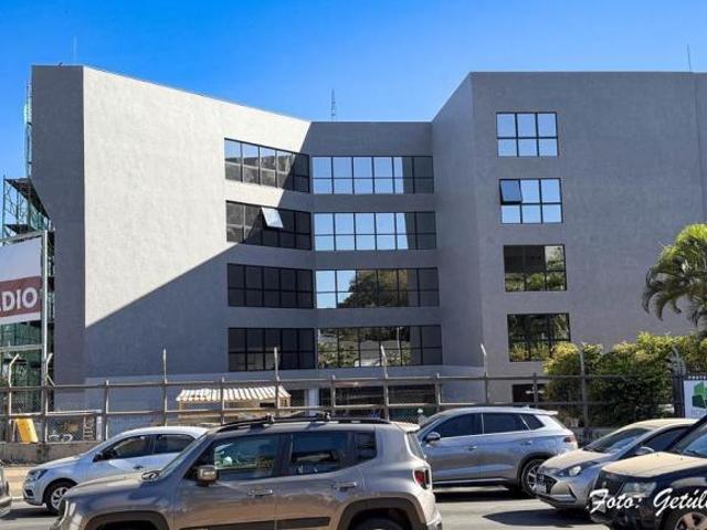 Ponto Comercial venda em SQN 310, Plano Piloto