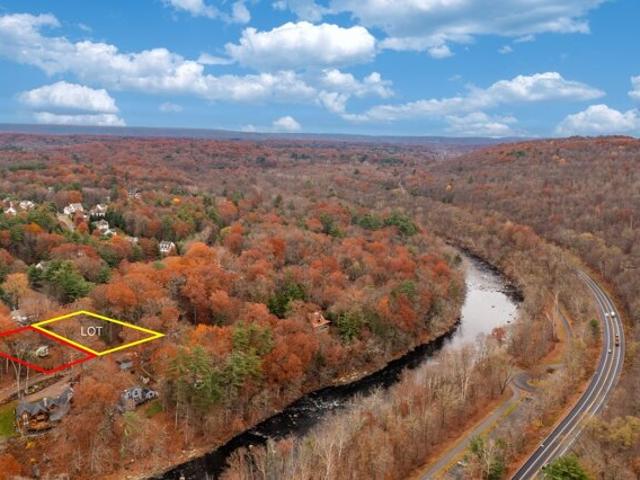 Land for sale in Avon, Connecticut