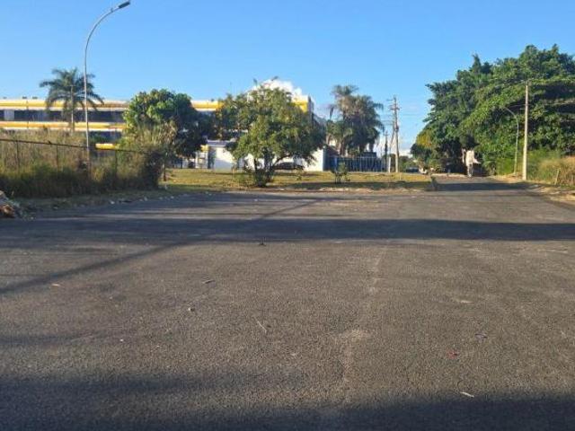 Terreno venda em Região Geográfica Imediata do Distrito Federal, Região Integrada de Desenvolvimento do Distrito Federal e Entorno
