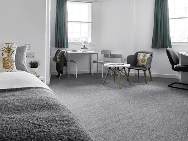 Apartment for rent in St Matthew's, Old Wharf