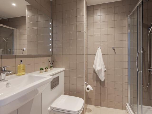 Studio for rent in Cowcaddens, Scotland
