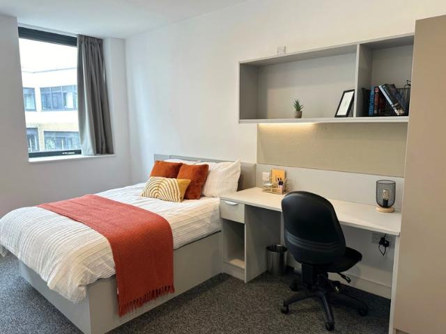 Apartment for rent in St Matthew's, Old Wharf