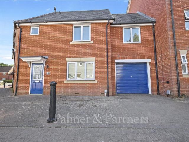 House for rent in Mile End, Fordham Heath