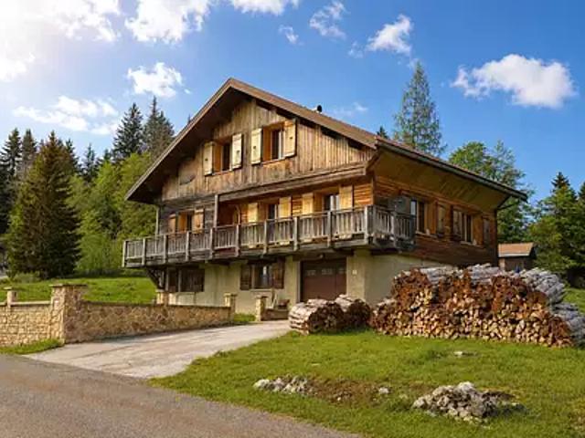Maison vente à Saint-Claude, Septmoncel