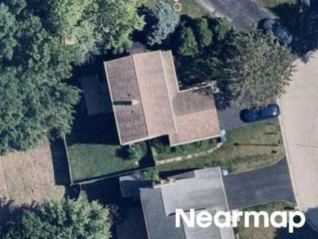 House for sale in Gurnee, Illinois