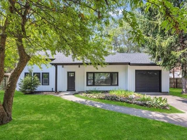 House for sale in Coram
