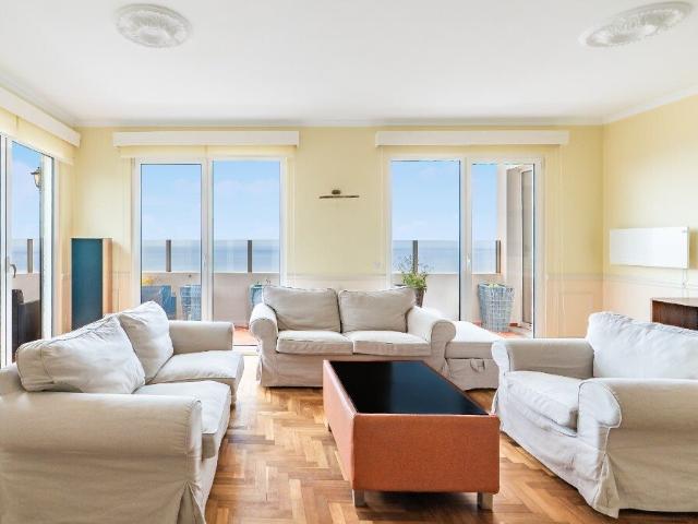 Apartamento venda em Câmara De Lobos, Ilha Da Madeira