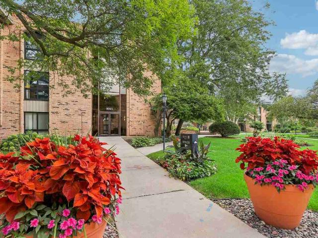 Apartment for rent in Wauwatosa, Wisconsin