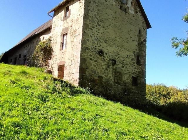 Maison vente à Ussel, Sérandon
