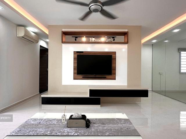 Detached House for sale