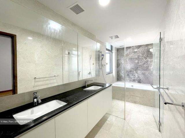 Apartment for sale in Serangoon