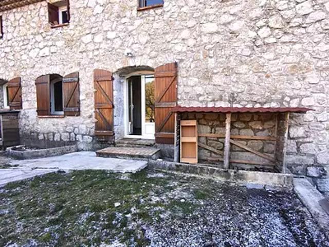 Appartement vente à Grasse, Séranon