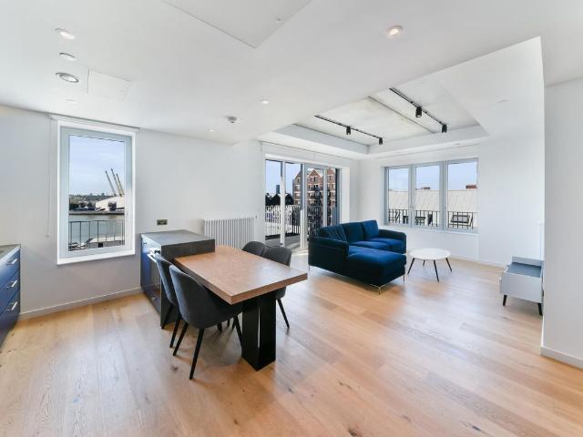 House for rent in Blackwall, Greater London