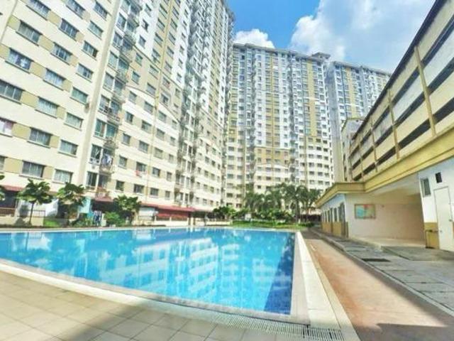Apartment for sale in Seri Kembangan, Majlis Bandaraya Subang Jaya
