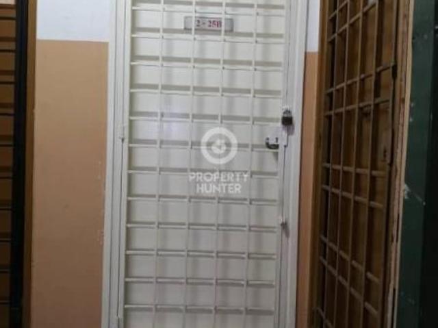 Apartment for rent in Seksyen U11, Shah Alam