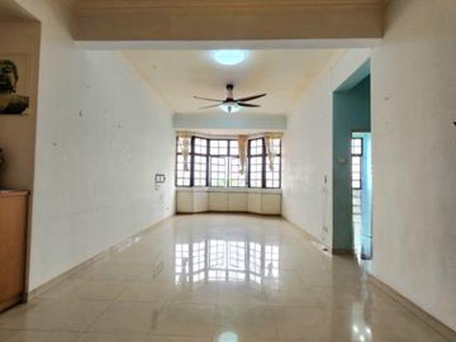 Condominium for sale in Petaling, Subang Jaya