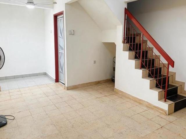 Terraced House for rent in Petaling, Subang Jaya