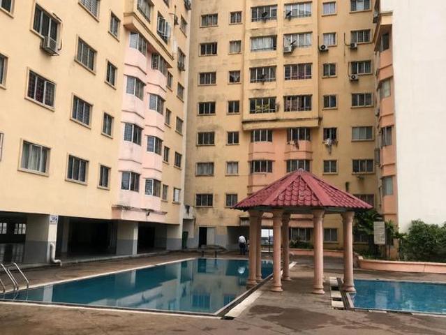 Serviced Residence for sale in Petaling, Subang Jaya