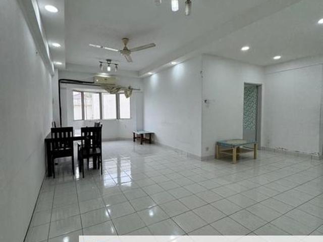 Condominium for sale in Petaling, Subang Jaya