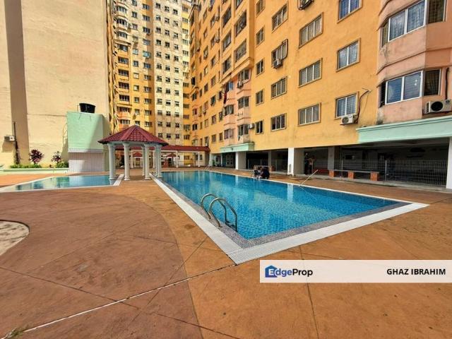 Condominium for sale in Petaling, Subang Jaya