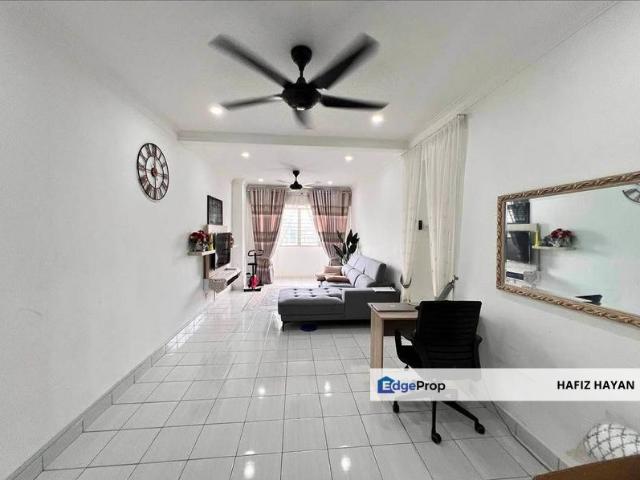 Condominium for sale in Seri Kembangan, Majlis Bandaraya Subang Jaya