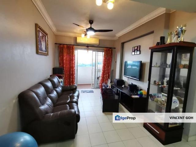Condominium for sale in Taman Bukit Serdang Seksyen 11, Majlis Bandaraya Subang Jaya