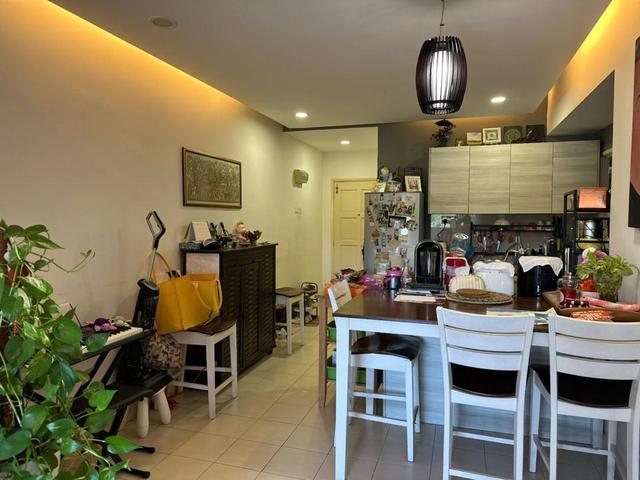 Apartment for sale in Seri Kembangan, Majlis Bandaraya Subang Jaya