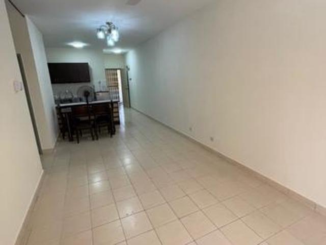 Apartment for sale in Seri Kembangan, Majlis Bandaraya Subang Jaya