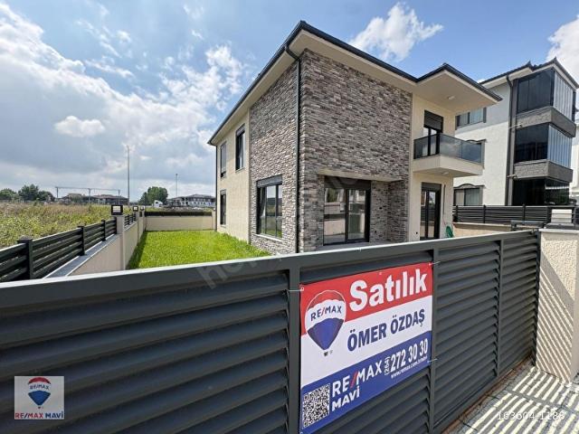 Serdivan, Sakarya içerisinde satılık Villa