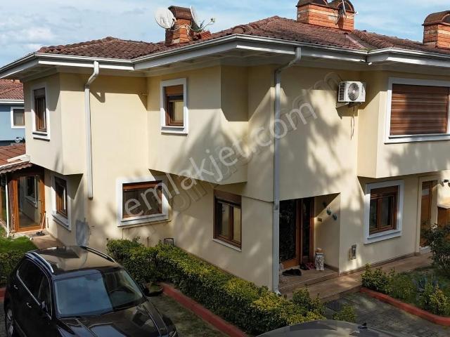 Serdivan, Sakarya içerisinde satılık Villa