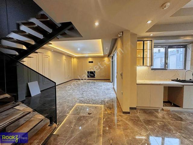 Serdivan, Sakarya içerisinde satılık Villa