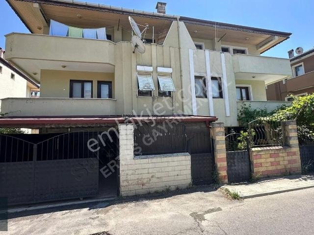 Serdivan, Sakarya içerisinde satılık Villa