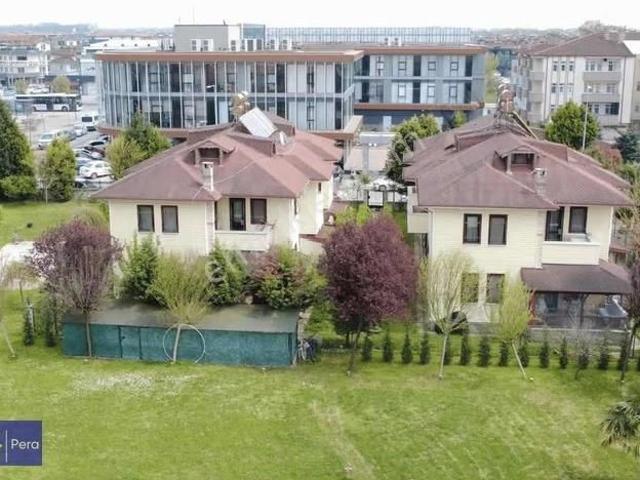 Serdivan, Sakarya içerisinde satılık Villa