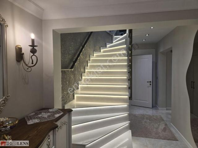 Serdivan, Sakarya içerisinde satılık Villa