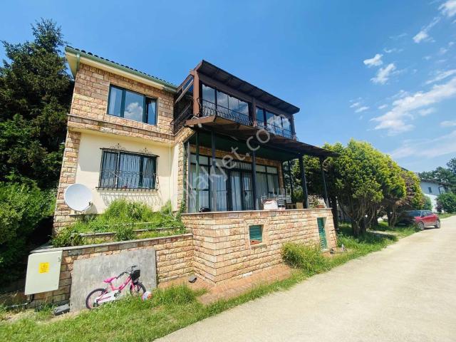 Serdivan, Sakarya içerisinde satılık Villa