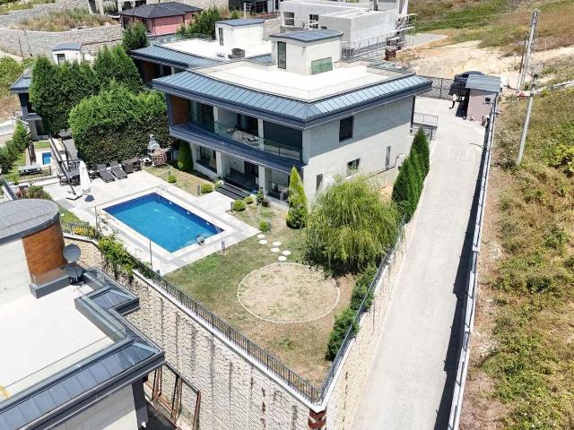 Serdivan, Sakarya içerisinde satılık Villa