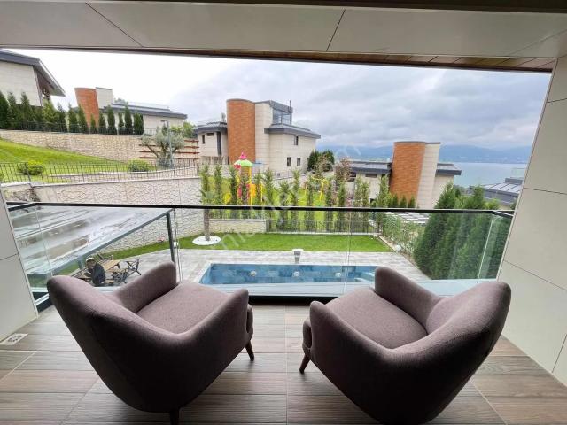 Serdivan, Sakarya içerisinde satılık Villa