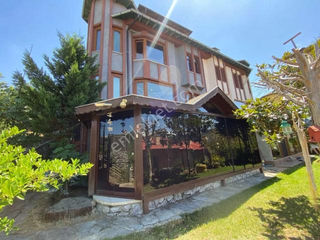 Serdivan, Sakarya içerisinde satılık Villa