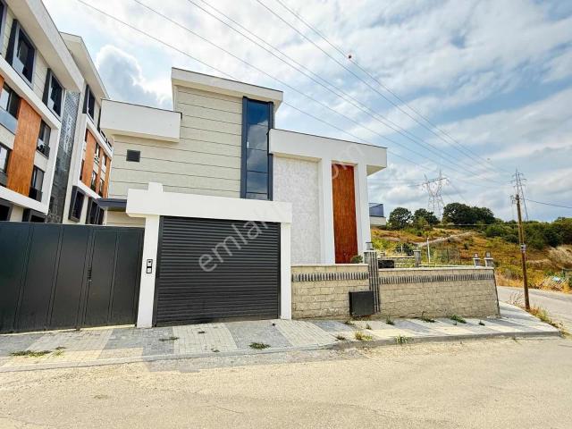 Serdivan, Sakarya içerisinde kiralık Villa