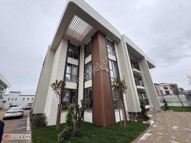 Yazlık Mahallesi, Serdivan içerisinde satılık mülk