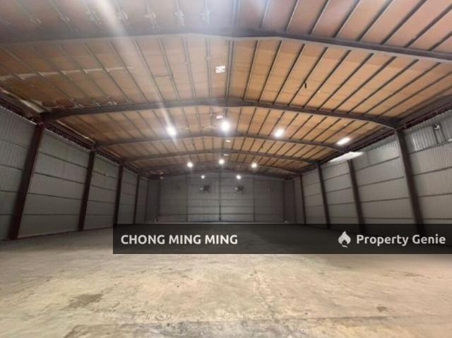 Warehouse for rent in Sendayan Village, Negeri Sembilan