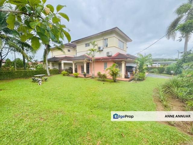 House for sale in Sendayan Village, Negeri Sembilan