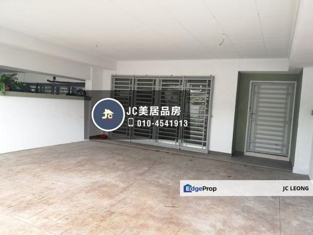 House for sale in Sendayan Village, Negeri Sembilan