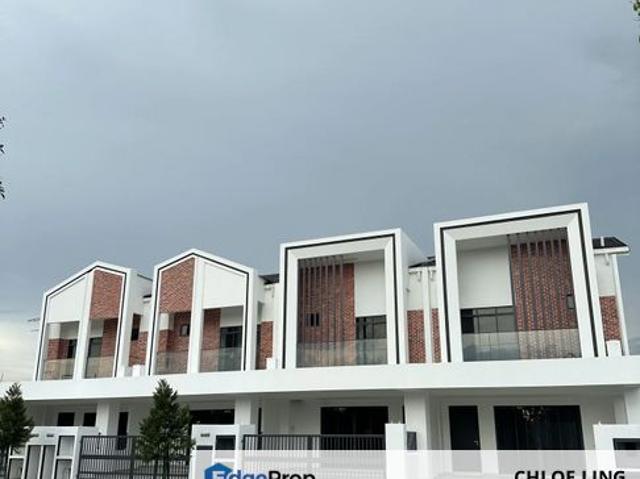House for sale in Sendayan Village, Negeri Sembilan